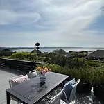Casa de Férias Wooden House With Panoramic View Of Bay Ebeltoft