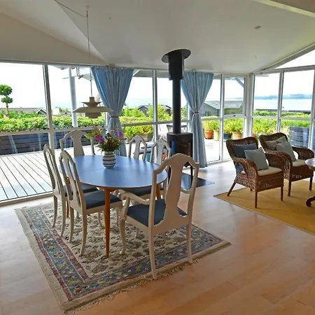 Casa de Férias Wooden House With Panoramic View Of Bay Ebeltoft