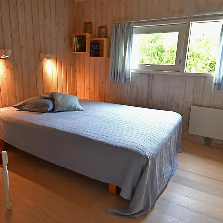 Wooden House With Panoramic View Of Bay Casa de Férias
